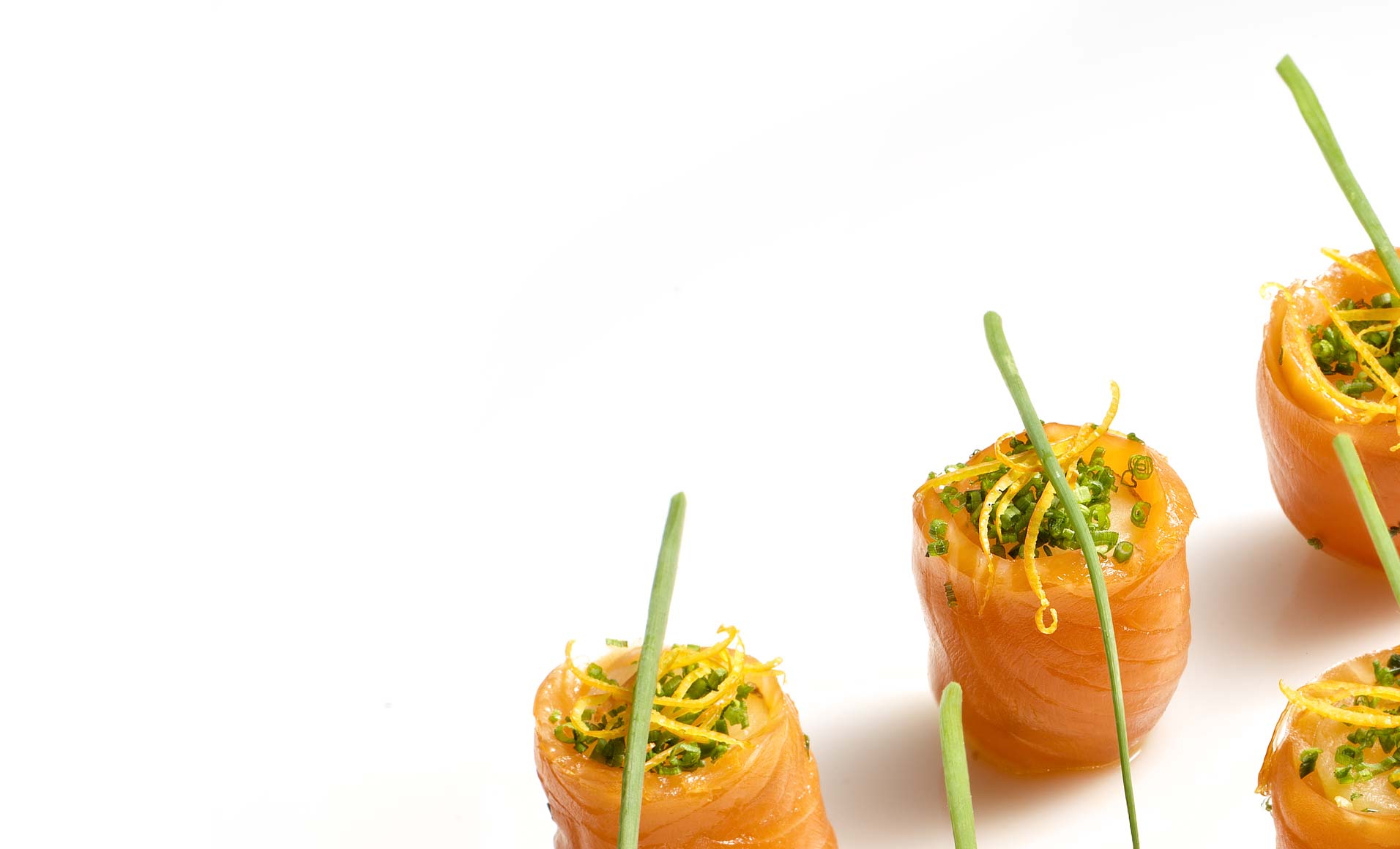 Small potatoes with chives, orange and marinated salmon trout